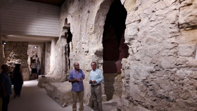 El Ayuntamiento y el Santuario Patronal acuerdan abrir a las visitas guiadas el templo de la Virgen de las Huertas