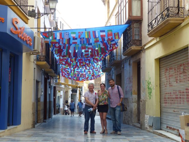 IU-V propone alternativas para el modelo de feria