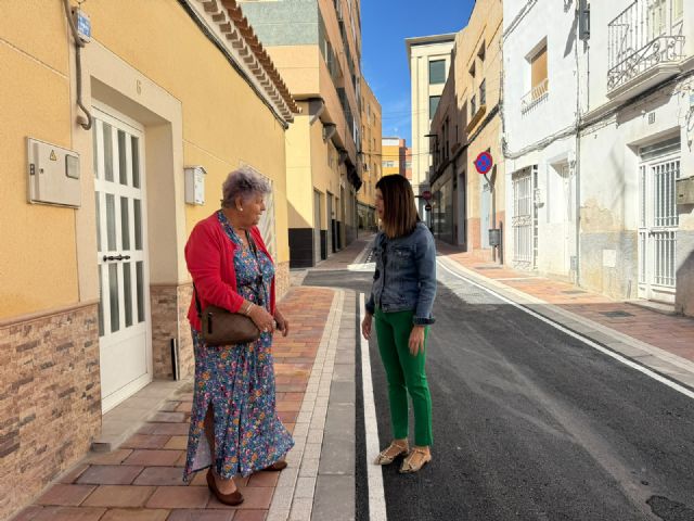 Finalizan las obras de renovación integral de la calle Oria y Cantoria en el barrio de San José