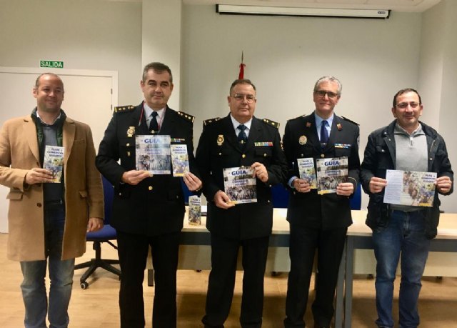 Policía Local y Policía Nacional colaborarán en la campaña ‘Comercio seguro en Navidad’