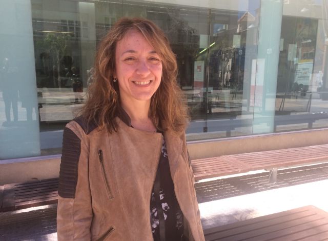 El PSOE exige a Educación la urbanización inmediata del IES Ros Giner