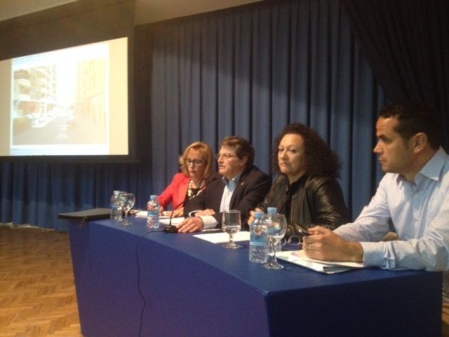 Más de 500 personas y 25 colectivos participan en la ‘lluvia de ideas’