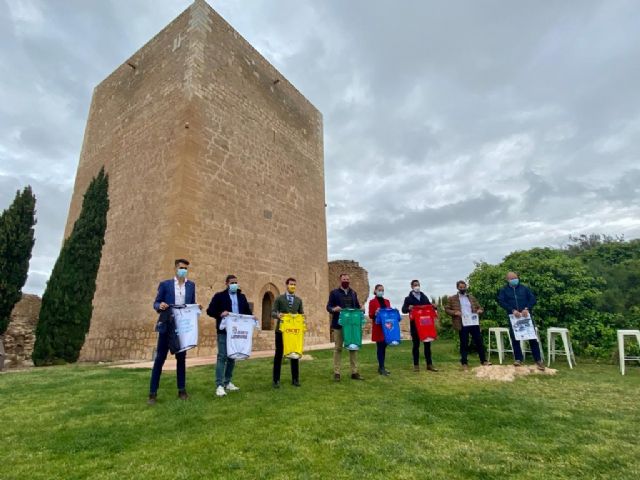Este fin de semana se celebra la Vuelta Ciclista al Guadalentín-Región de Murcia, con salida y llegada en el Castillo de Lorca el domingo 18 de abril