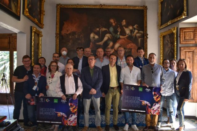 Lorca vive este sábado una explosión cultural y social por toda la ciudad; teatro de calle, exposiciones, espectáculos, conciertos, talleres gastronómicos, magia, visitas guiadas…