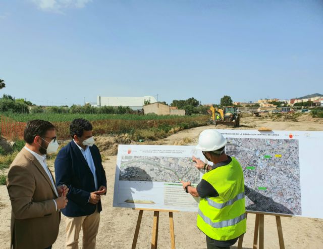 Comienzan las obras de construcción del tramo I de la ronda de circunvalación de Lorca que permitirá descongestionar el tráfico que sufren las avenidas Juan Carlos I y Europa
