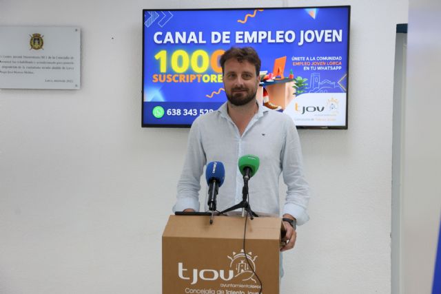 Un total de más de 150 jóvenes encuentran un empleo gracias al canal de WhatsApp 'Empleo Joven Lorca'