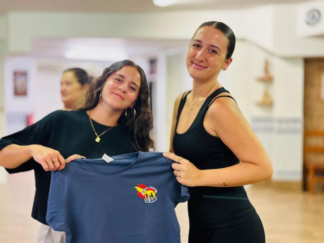Coros y Danzas Virgen de las Huertas estrenará nuevos uniformes en el Festival Internacional de Folklore del Vístula, llevando el nombre de Lorca fuera de nuestras fronteras
