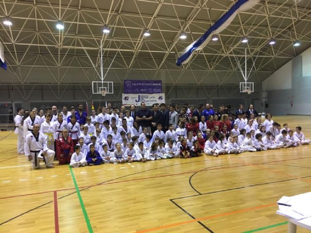 150 luchadores participan en la exhibición de taekwondo de los Juegos Deportivos del Guadalentín