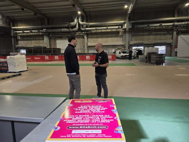 Lorca calienta motores para el festival '90's & 2MIL', que reunirá a miles de personas este sábado en el Palacio de Ferias y Congresos