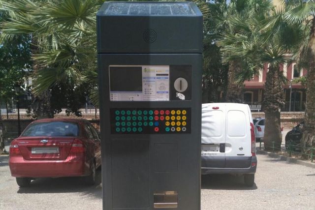 El Ayuntamiento suspende temporalmente la aplicación de la ordenanza que regula la ORA