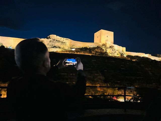La Fortaleza del Sol estrena una iluminación monumental de última generación que transformará la imagen nocturna de Lorca y realzará su valor patrimonial