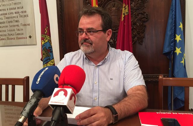 El PSOE pide que se contraten parados de larga duración en Lorca para trabajos de mantenimiento y limpieza de carreteras durante todo el año