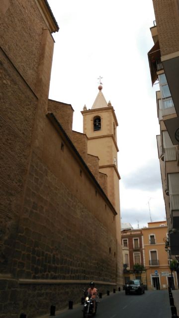 Las campanas de San Francisco tañen en recuerdo de las víctimas del atentado de Niza