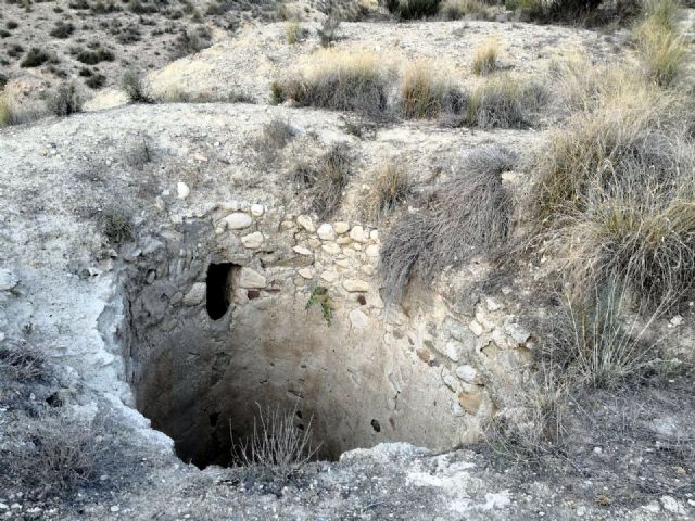 Sosa pide la localización y el sellado de los pozos abiertos en múltiples espacios y parajes de Lorca