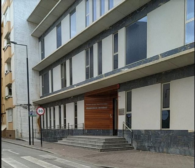 El PSOE recuerda que el Cuartel de Policía Local es un servicio público que recaerá en el bienestar de los vecinos y vecinas del Barrio de San Cristóbal