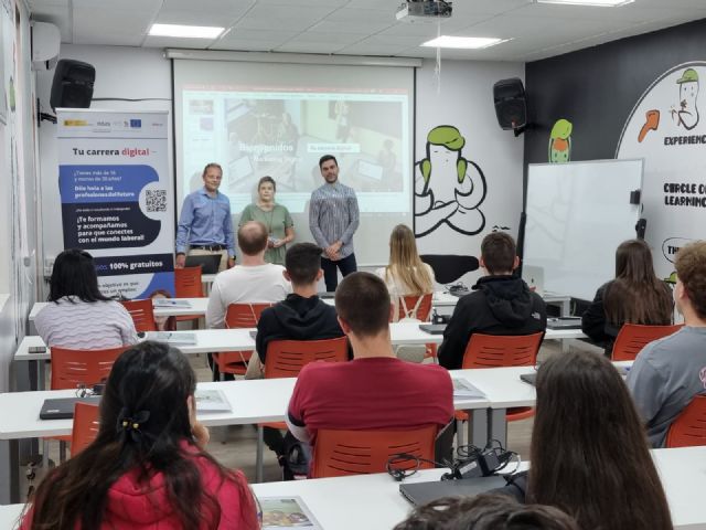Unos 17 jóvenes del municipio se formarán en el campo del marketing digital a través de un curso del Programa de Garantía Juvenil