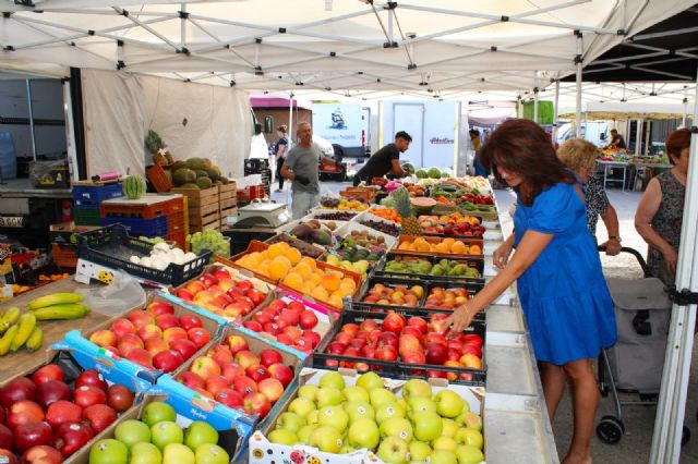 El 'Mercado de los jueves' se traslada al 'El Quijero' con motivo de la celebración de la Feria de Lorca