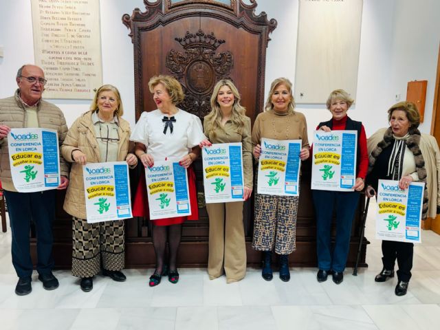 VOADES Lorca organiza la conferencia 'Educar es enseñar a volar' para el próximo viernes, 21 de marzo, en el Aula de Cultura de Cajamurcia