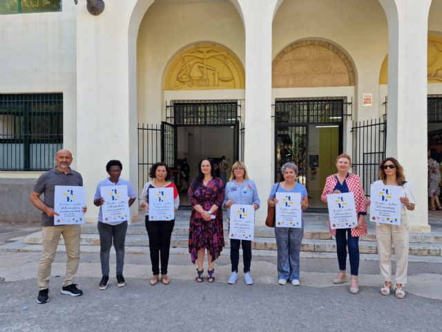 El Instituto José Ibáñez Martín acoge la jornada de buenas prácticas 'Sumando Mundos' con la colaboración del Ayuntamiento de Lorca el próximo sábado, 21 de mayo