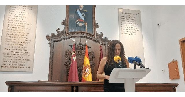 Isabel Casalduero plantea a Fulgencio Gil un Pacto local por la seguridad, el civismo y la convivencia ante la creciente preocupación ciudadana