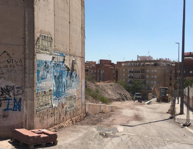 El ensanche de la calle Periodistas permitirá conectar el barrio de La Viña con el de Cristo Rey y La Salud