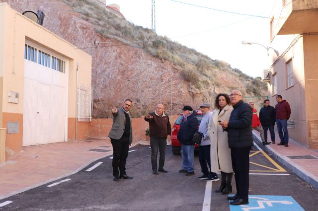 El Ayuntamiento de Lorca finaliza la remodelación y mejora de las infraestructuras de la calle Ingeniero Juan Escofet en el barrio de San Cristóbal