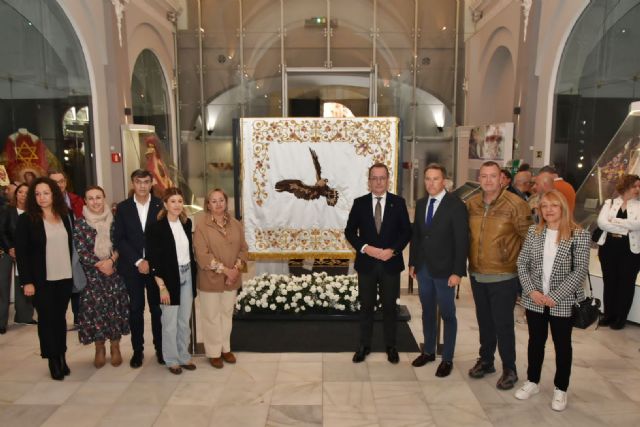 Nueva bandera del Paso Blanco