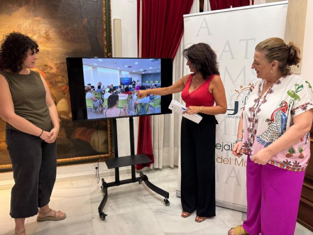 Más de 140 mayores de todo el municipio de Lorca participan este verano en el programa 'Verano Senior Cercanos y Activos'
