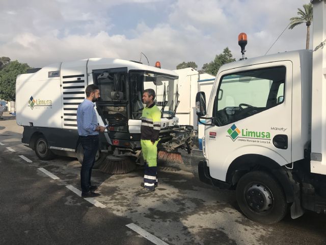 La gran afluencia de lorquinos y visitantes durante el primer fin de semana de la Feria de Lorca hace que se generen 11 toneladas más de basura que en mismo periodo de 2016