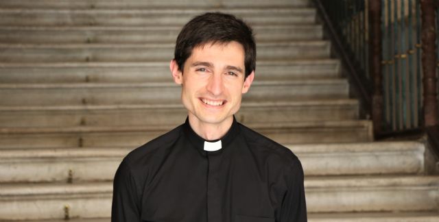 'Mi vocación surge antes de nacer, cuando mi abuela le pide a Dios un nieto sacerdote'