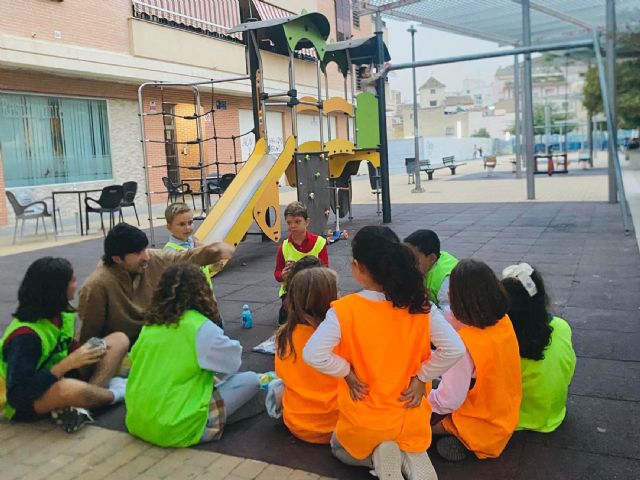 Los más peque&ntilde;os aprenden y se divierten en el 'Punto de Conciliación' activado por el Ayuntamiento de Lorca