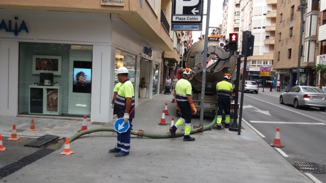 Aguas de Lorca prepara la red urbana de drenaje y alcantarillado de cara a la temporada de lluvias