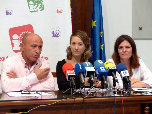 Marina Albiol, eurodiputada de IU, pregunta en Europa por  el préstamo del BEI y los fondos del EDUSI de Lorca y la Manga del Mar Menor