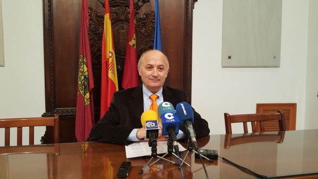 Antonio Meca presenta escrito de impugnación sobre el procedimiento seguido para el nombramiento del nuevo gerente de Aguas de Lorca