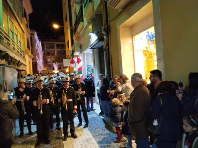 Se inaugura la Tienda Blanca del Paso Blanco de Lorca