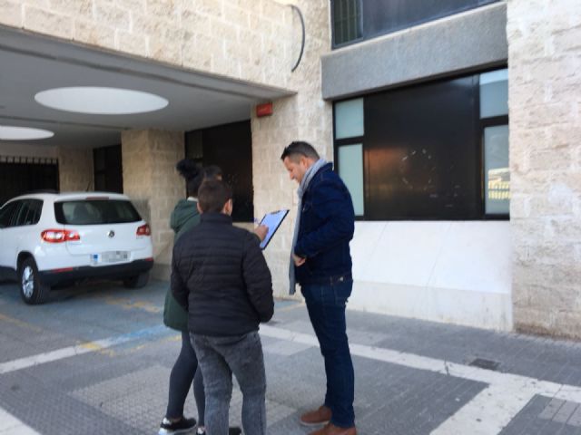 El PSOE inicia una recogida de firmas para materializar el desdoblamiento de las zonas de salud de San Diego y San Cristóbal