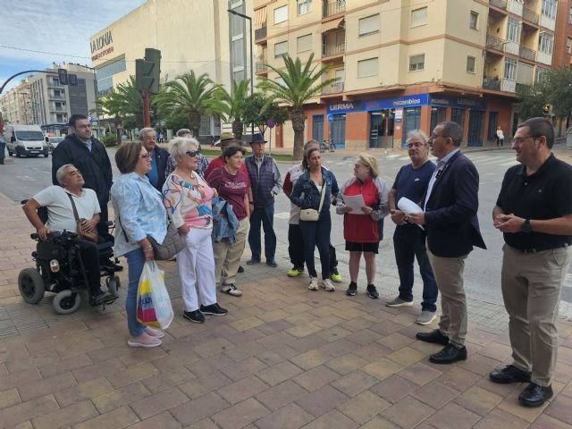 'La Avenida Adolfo Suárez no puede seguir siendo un circuito de velocidad: hay que actuar antes de que ocurra una tragedia'