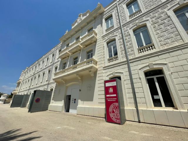 El Ayuntamiento colabora en las fiestas del Campus Universitario de Lorca celebradas con motivo de la festividad de San Clemente, Patrón de la ciudad