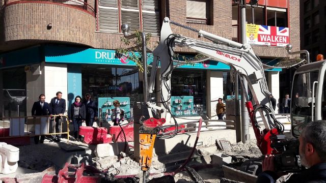 Las obras  de renovación urbana de la Avenida Juan Carlos I alcanzan ya el 85% de ejecución y estarán finalizadas en las próximas semanas