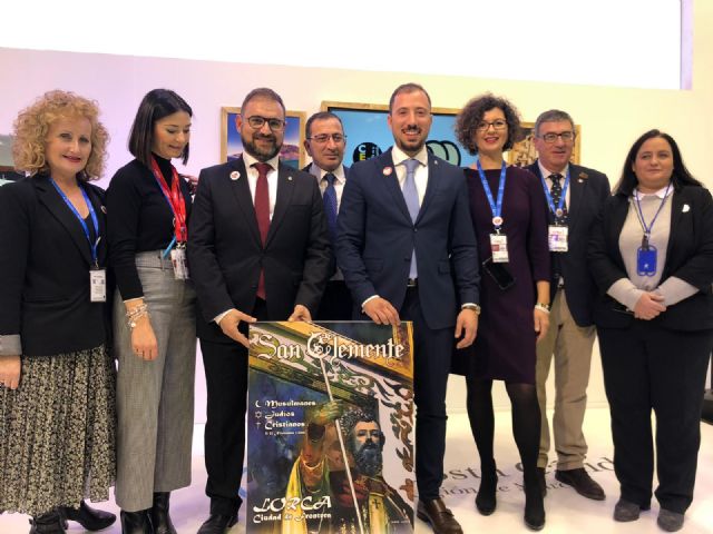 El Ayuntamiento de Lorca presenta en FITUR el cartel anunciador de las Fiestas de San Clemente 2020