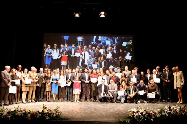 El presidente López Miras clausura la XXV Gala del Deporte Lorquino