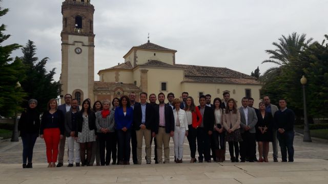 Fulgencio Gil suma en la lista electoral a profesionales independientes, representantes de la cultura, el deporte y las tradiciones, y presenta una amplia renovación