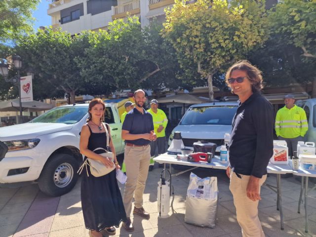 El Ayuntamiento de Lorca trabaja en el control de plagas durante todo el año y continúa con nuevos tratamientos para el verano