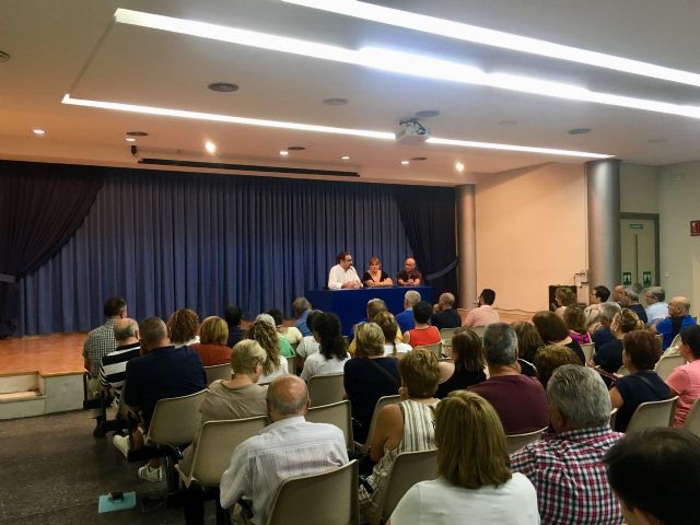 El alcalde de Lorca reitera su compromiso con losafectados por la devolución de las ayudas por los terremotos