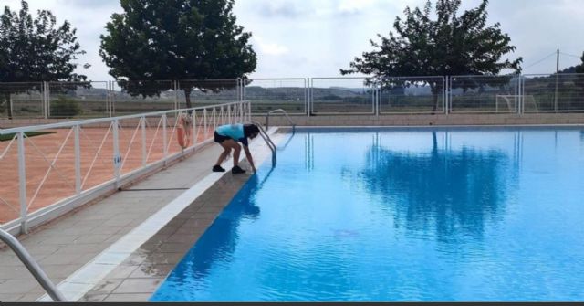 Para los lorquinos con discapacidad sigue siendo imposible disfrutar de servicios e infraestructuras públicas locales como las piscinas