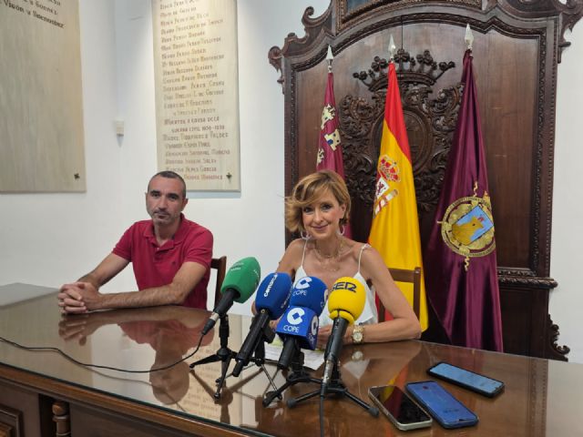 El Ayuntamiento de Lorca exige a la SAREB el tapiado y la limpieza inmediata de tres viviendas abandonadas en Río para garantizar la seguridad vecinal