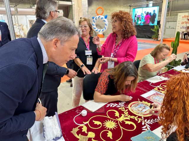 Lorca se convierte en la capital nacional de la artesanía con cerca de cien expositores en FERAMUR