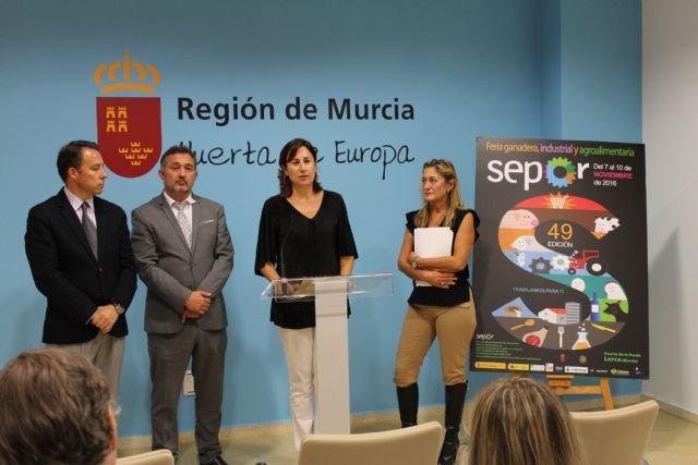 Agricultura destaca que el próximo reto de la ganadería regional es optimizar la producción de forma respetuosa con el medio ambiente