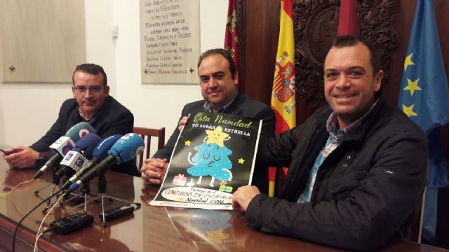 El XXII Concurso de Escaparates Navideños, en el que participarán 10 áreas comerciales de la ciudad, repartirá 950 euros entre tres premios