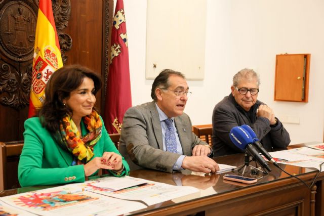 Lorca impulsa la inclusión digital de sus mayores con la jornada “Revolución Digital Senior: saber, hacer y compartir”